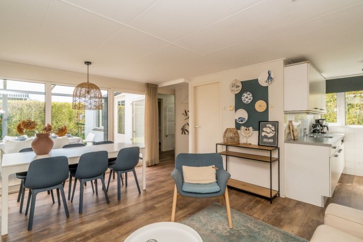 Schönes Ferienhaus mit 2 Badezimmer, nahe Strand/Dünen, sonniger Garten