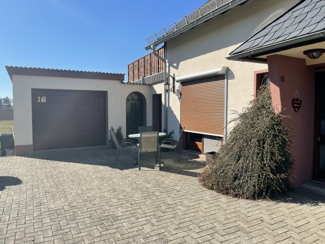 Ferienhaus in Alleinlage, mit Panoramablick und komplett eingezäunt