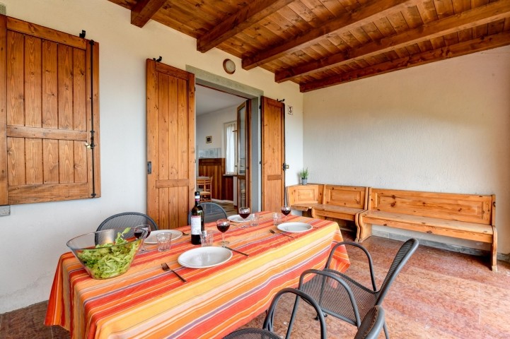 PIccolo Ragno: Ferienwohnung mit Seeblick und Pool