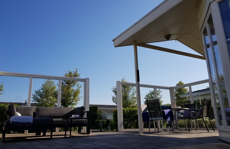 Maritimes Wohlfühl-Chalet , Strandnähe, eingezäunt, WLAN, Gartenhaus