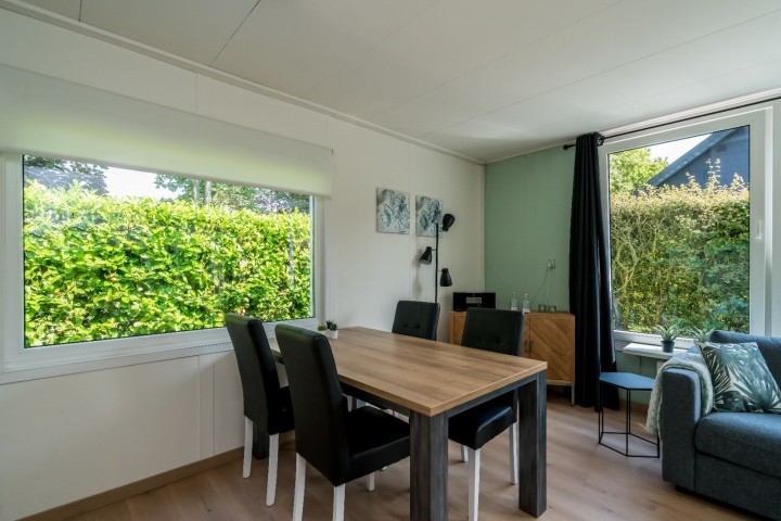 Schönes, neu eingerichtetes Ferienhaus, eingezäunter Garten