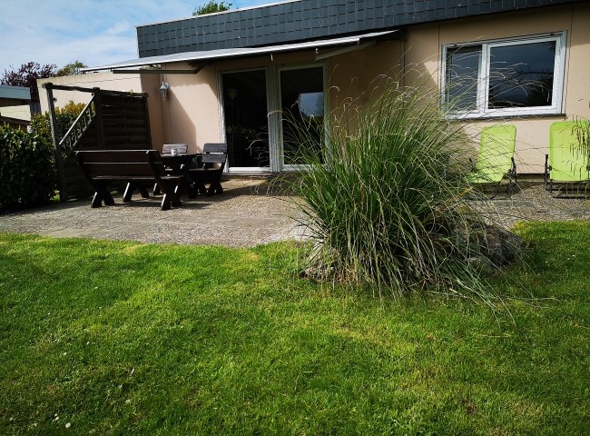Ferienhaus gr. Garten, strandnah, WLAN Sonneninsel Fehmarn