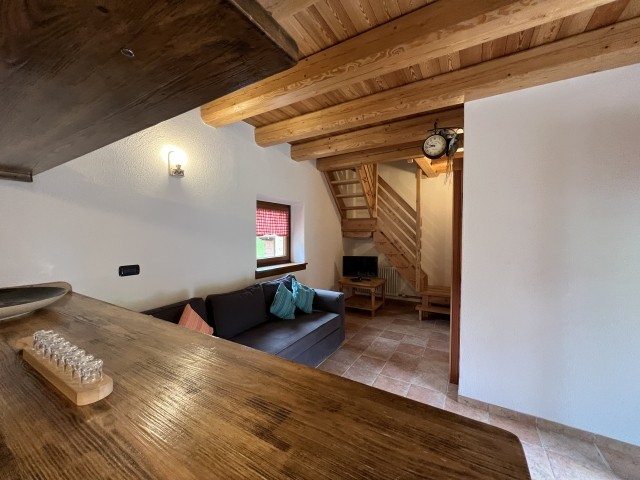 I11v Haus am Ledrosee in ruhiger, abgeschiedener Lage mit großen Garten