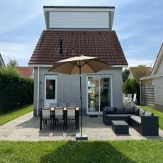 Freistehende Ferien-Villa auf ruhig Parc, Strand nahe, WLAN, ...