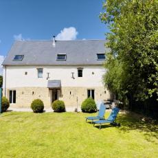 außergewöhnliches Ferienhaus für Mehrhundehalter mit Gart ...
