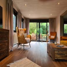 NEU! Ferienidyll mit großer Terrasse und Traumgarten nahe B ...