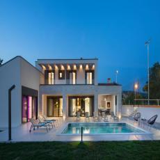 Wunderschöne Villa mit privatem Pool und Tennisplatz