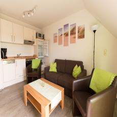 Dat Ferienhus Norddeich: Sonnige OG-Wohnung mit Süd-West Ba ...