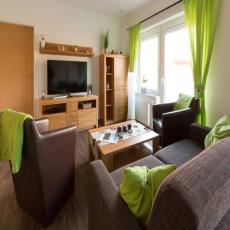 Dat Ferienhus Norddeich: Moderne EG-Wohnung mit Terrasse 