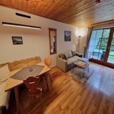 Süd-Appartement für 2 Pers. in Ruhpolding mit Terrasse/Gar ...