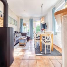 Großzügige DHH  2-6 P. zentral&ruhig Garten/Sauna/Kamin