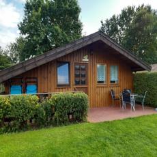 Unser Ferienhaus 4 - Meise mit Terrasse in Mecklenburg-Vorpo ...