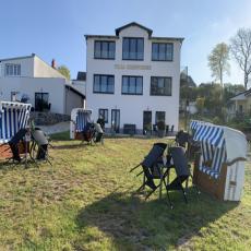 Villa Kehrwieder - 1-5 Personen-hochwertige FeWo mit Hunden- ...