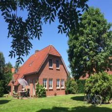 Ferienhaus mit großem Garten an der Ems