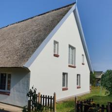 Top-saniertes altes Fischerhaus mit großem, eingezäunten G ...