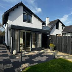 Ferienhaus mit Garten und in der Nähe vom Strand Westenscho ...