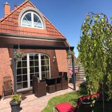 Ferienhaus mit Kamin, Boot, eingez.Garten, Hundestrand 